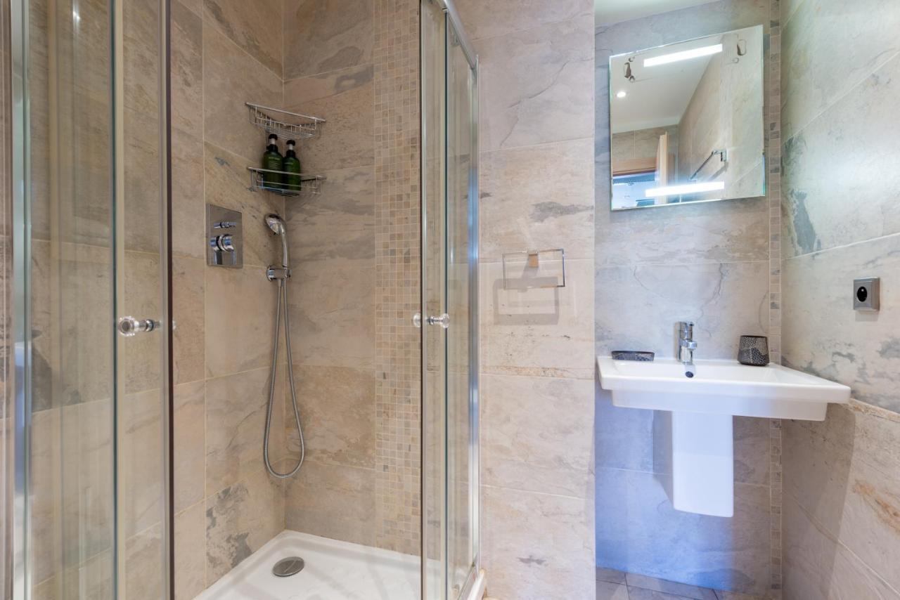 Apartamento Victor Hugo - Modern And Sunny, Terrace, 2 Baths Niza